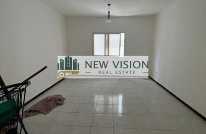 Apartment - Studio - 1 Bathroom for rent in Al Majaz Tower - Al Majaz - Sharjah