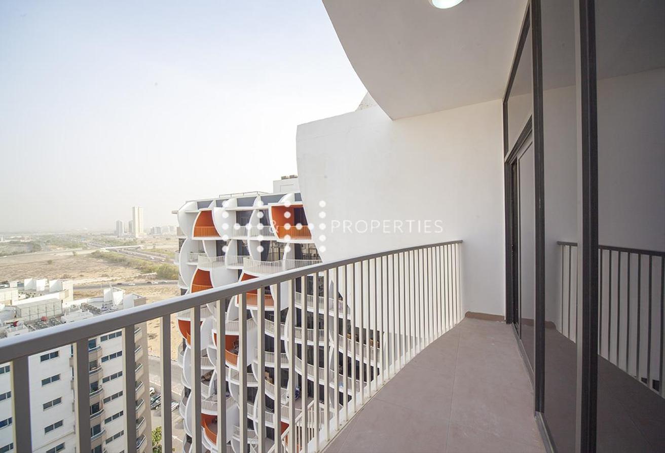 Unfurnished 1 BR with Closed Kitchen photo 8