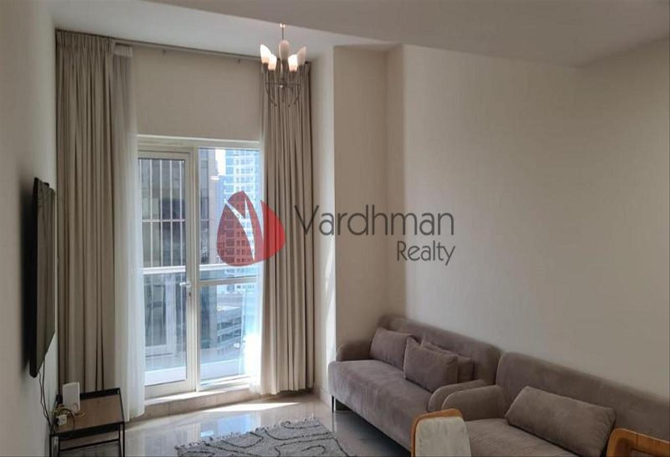 SPACIOUS | FULLY FURNISHED | BALCONY photo 2
