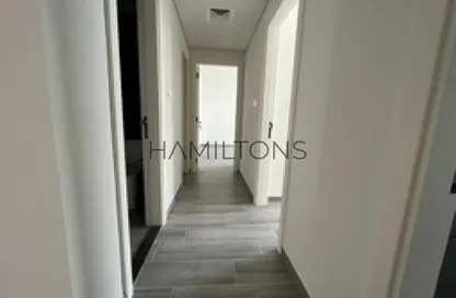 شقة - 2 غرف نوم - 3 حمامات للبيع في المجاز - الشارقة