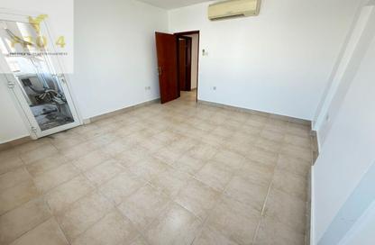 Apartment - 3 - 2 for rent in Al Falah Street - City Downtown - Abu Dhabi Apartment - 3 - 2 for rent in Al Falah Street - City Downtown - Abu Dhabi