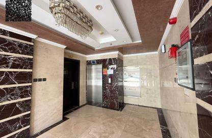 عمارة بالكامل - 8 غرف نوم - 8 حمامات للبيع في الجرف 3 - الجرف - عجمان وسط المدينة - عجمان