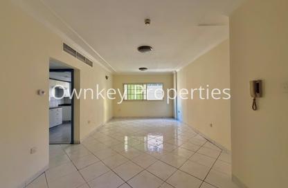 Apartment - 2 Bedrooms - 2 Bathrooms for rent in BV Residence - Al Mankhool - Bur Dubai - Dubai