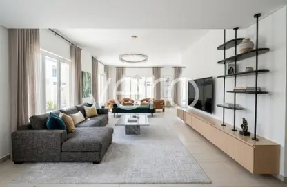 Villa - 4 Bedrooms - 5 Bathrooms for rent in Legacy Nova Villas - Jumeirah Park - Dubai