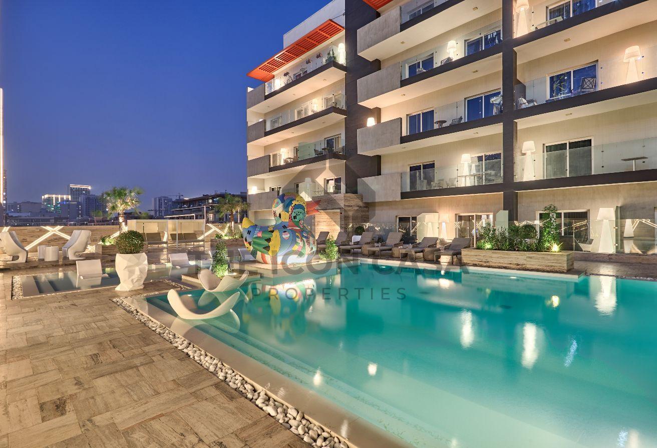 Renovated 1 BHK | Pool View | 12 Cheques photo 15
