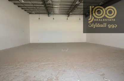 مستودع - استوديو - 1 حمام للايجار في أم الثعوب - أم القيوين