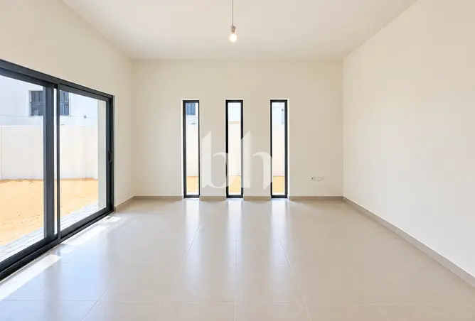 165052163 - Property Image 2