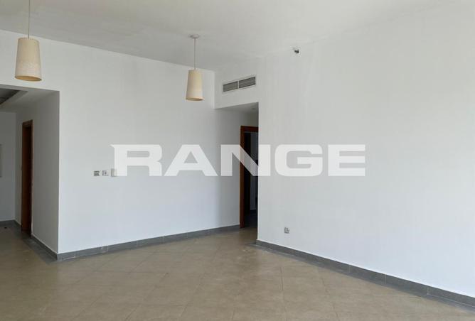 104125049 - Property Image 3