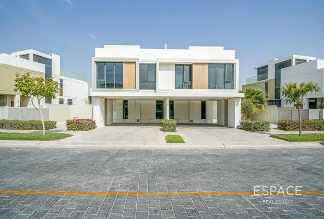 73147308 - Property Main Image