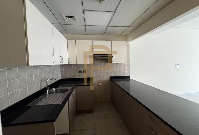 98243675 - Property Image 3