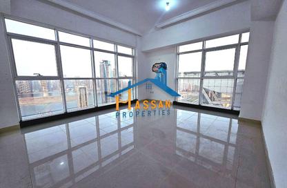Apartment - 2 Bedrooms - 4 Bathrooms for rent in Al Mamzar - Al Mamzar - Sharjah - Sharjah