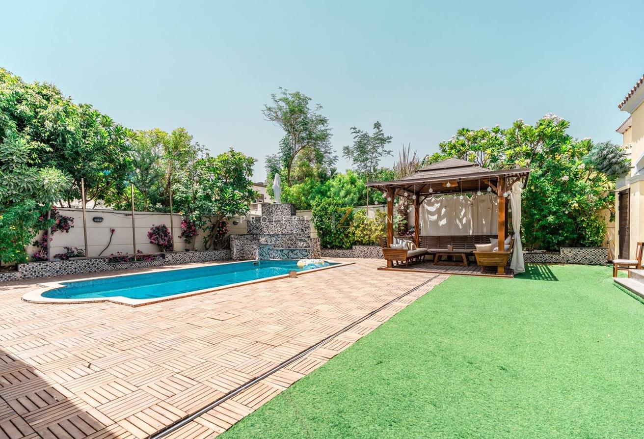Ready to move in | Private Pool I Landscaped photo 24