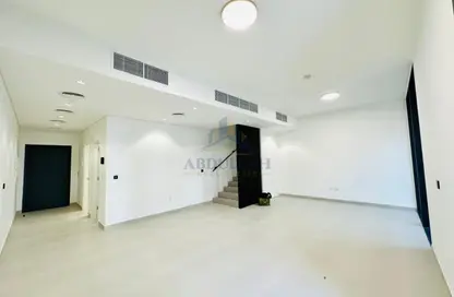 Townhouse - 4 Bedrooms - 5 Bathrooms for rent in Saro - Masaar - Tilal City - Sharjah Townhouse - 4 Bedrooms - 5 Bathrooms for rent in Saro - Masaar - Tilal City - Sharjah