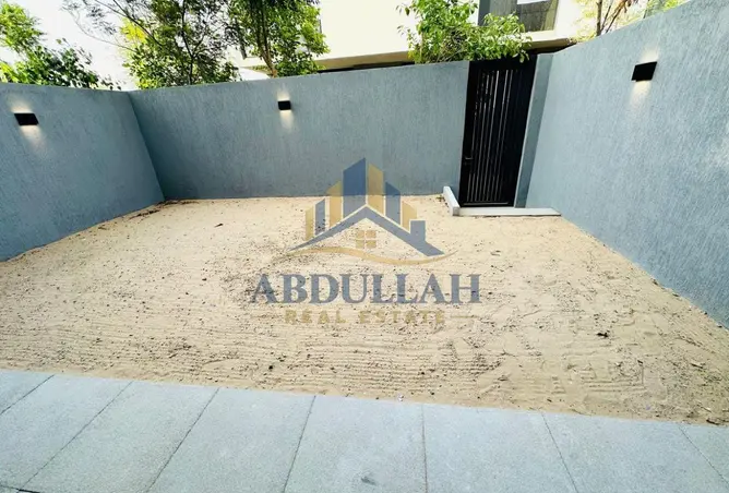 157811825 - Property Image 2