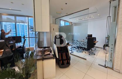 Office Space - Studio for rent in The Regal Tower - Business Bay - Dubai