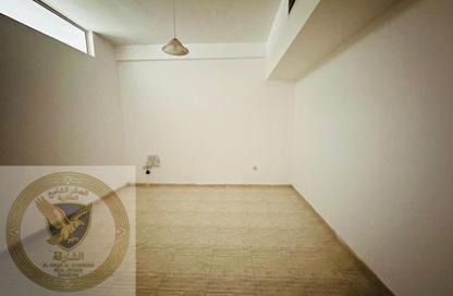 Apartment - 1 Bedroom - 1 Bathroom for rent in Al Majaz 2 - Al Majaz - Sharjah Apartment - 1 Bedroom - 1 Bathroom for rent in Al Majaz 2 - Al Majaz - Sharjah
