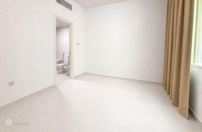 Apartment - 3 Bedrooms - 4 Bathrooms for rent in Al Khaili Building - Al Zahiyah - Abu Dhabi Apartment - 3 Bedrooms - 4 Bathrooms for rent in Al Khaili Building - Al Zahiyah - Abu Dhabi
