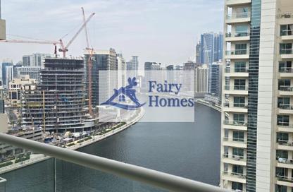Apartment - 1 Bedroom - 1 Bathroom for rent in Mayfair Residency - Business Bay - Dubai