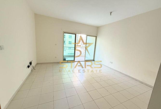 128831809 - Property Image 2