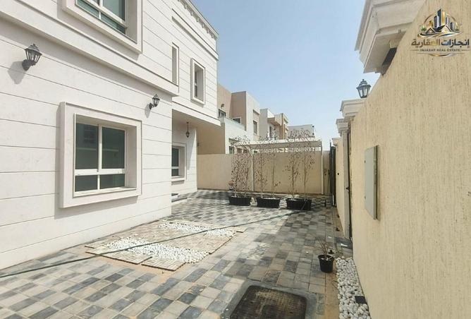 78590990 - Property Image 2