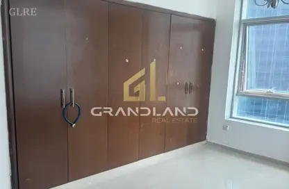 شقة - 2 غرف نوم - 2 حمامات للايجار في برج أونتاريو - الخليج التجاري - دبي