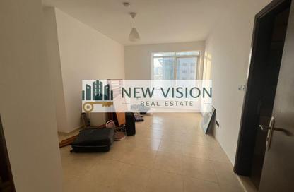Apartment - 1 - 2 for rent in Al Khan Corniche - Al Khan - Sharjah