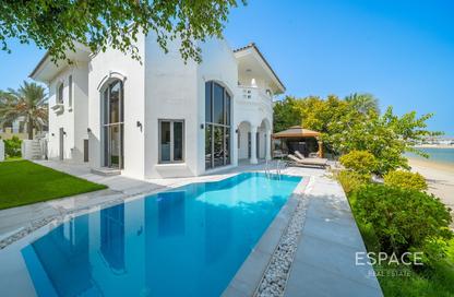 Villa - 4 - 4 for rent in Garden Homes Frond B - Garden Homes - Palm Jumeirah - Dubai