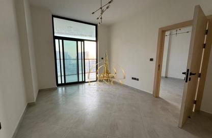 Apartment - 1 - 2 for sale in Binghatti Avenue - Al Jaddaf - Dubai
