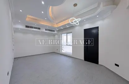 Villa - 4 Bedrooms - 4 Bathrooms for rent in Al Quoz Industrial Area 1 - Al Quoz Industrial Area - Al Quoz - Dubai