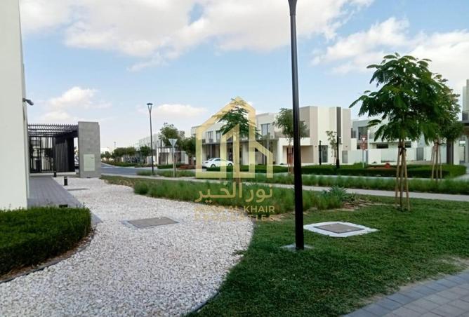 87030710 - Property Image 2