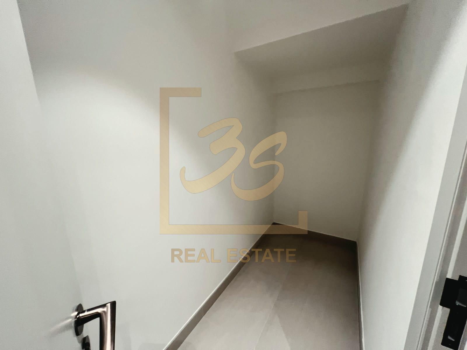 Brand New | Pool View | Multiple Options by 209908 
