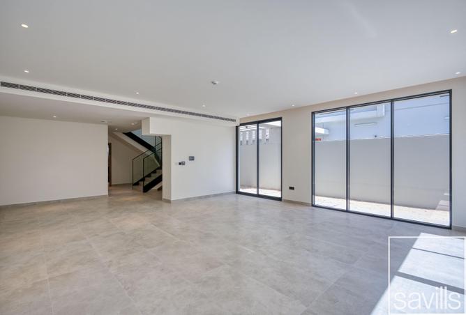 92718384 - Property Image 3