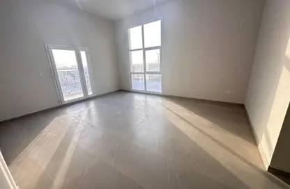 Apartment - Studio - 1 Bathroom for rent in Shakhbout City - Abu Dhabi