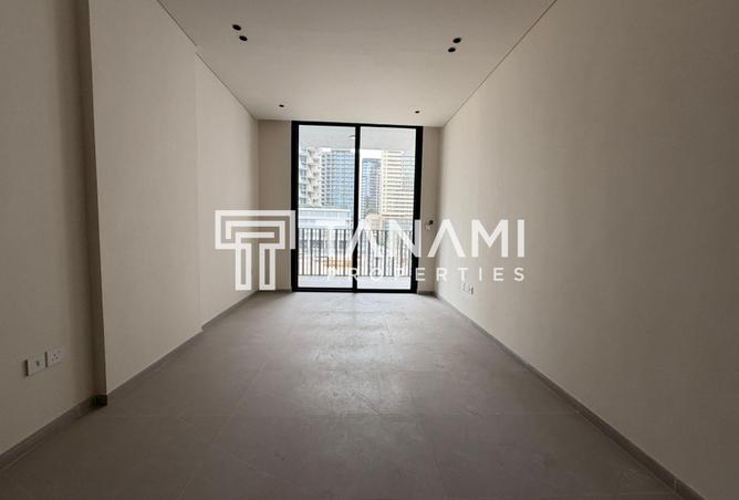 100832652 - Property Main Image