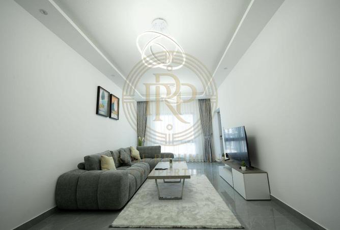 128841157 - Property Image 2