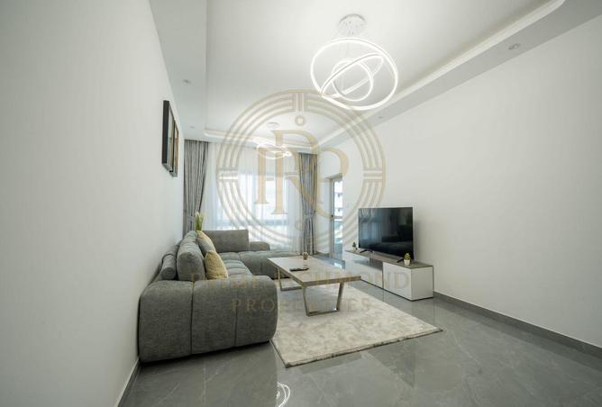 128841157 - Property Image 3