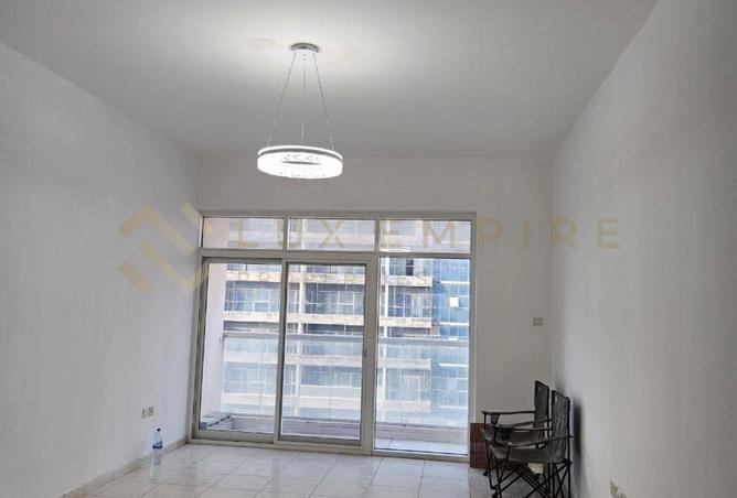 81110637 - Property Image 2