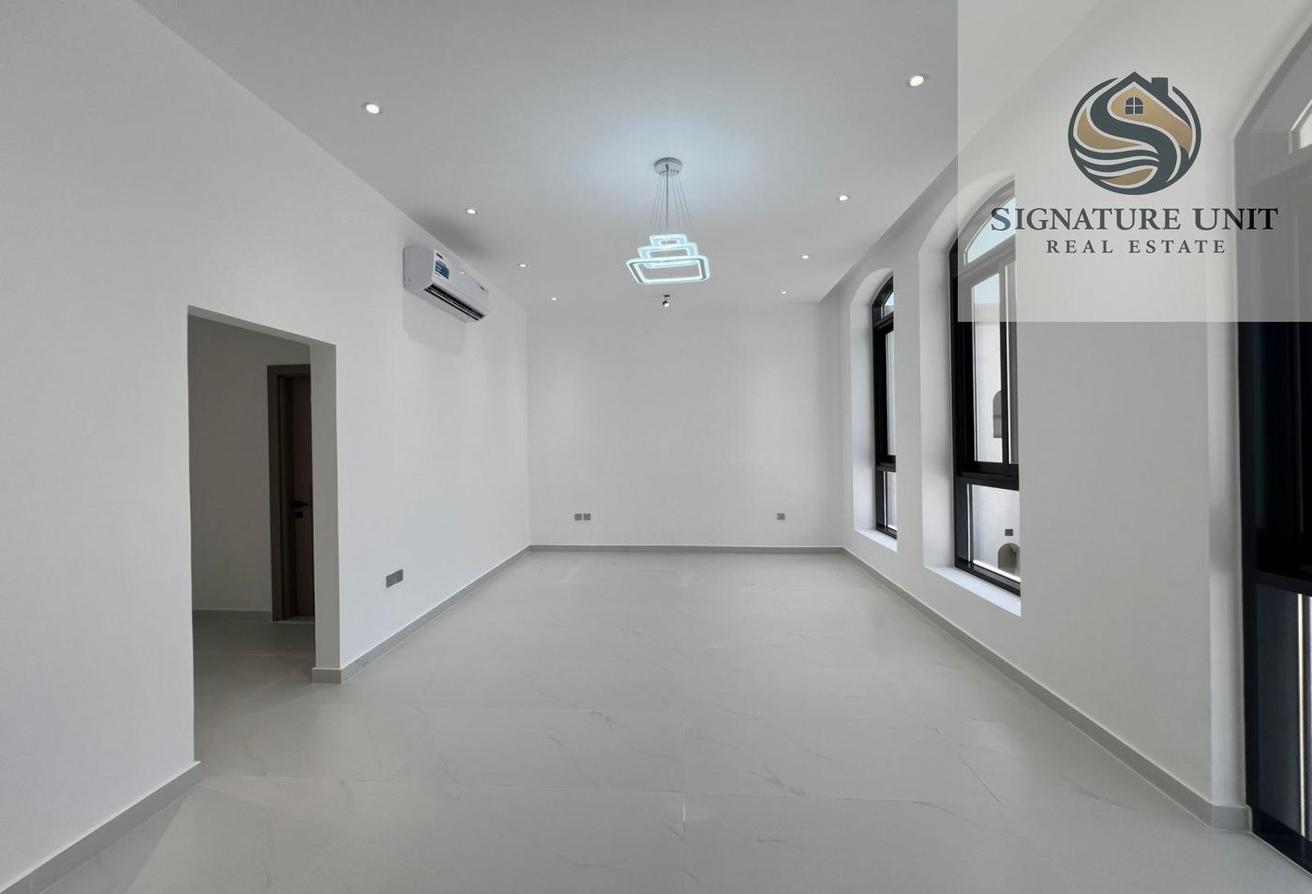Luxury 4BR Villa | Maids Room | Al Awir photo 3