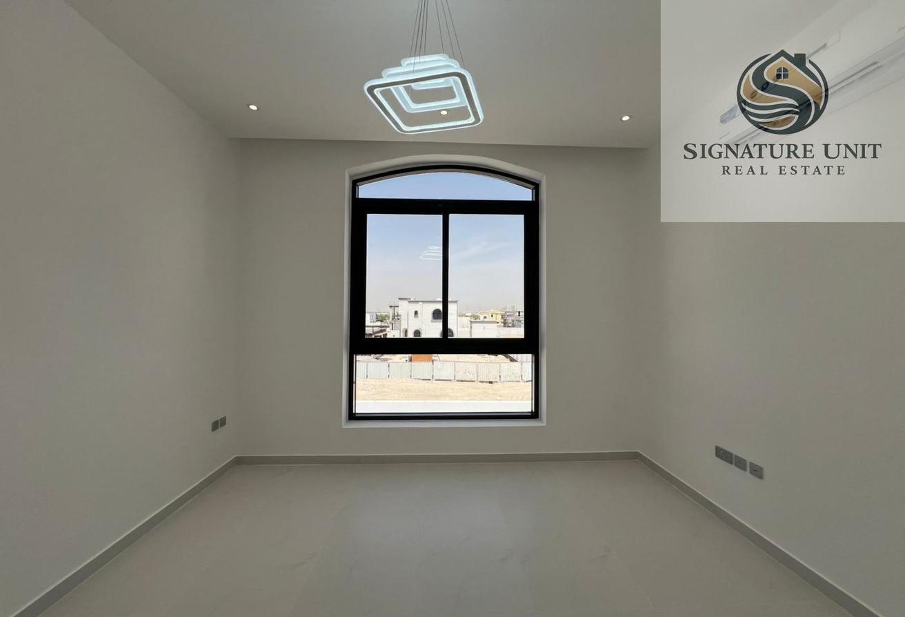 Luxury 4BR Villa | Maids Room | Al Awir photo 2
