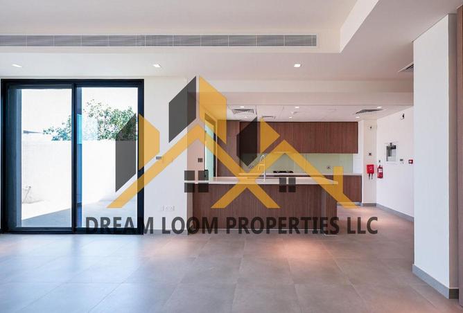 73866905 - Property Image 3