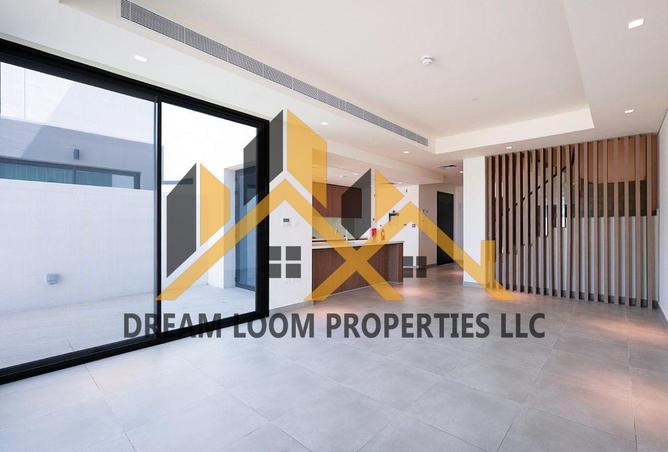 73866905 - Property Image 2