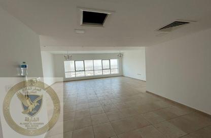 Apartment - 3 Bedrooms - 4 Bathrooms for rent in Al Majaz 2 - Al Majaz - Sharjah