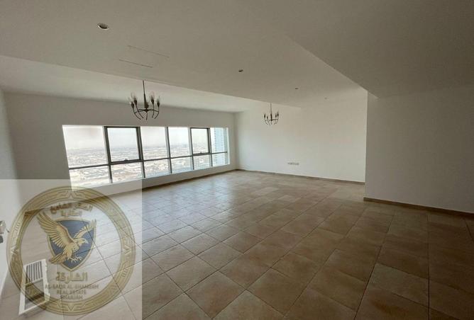 111853793 - Property Image 3