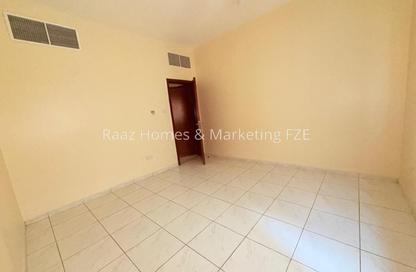 Apartment - 1 - 1 for rent in Al Butina 9 Building - Al Butina - Sharjah Apartment - 1 - 1 for rent in Al Butina 9 Building - Al Butina - Sharjah