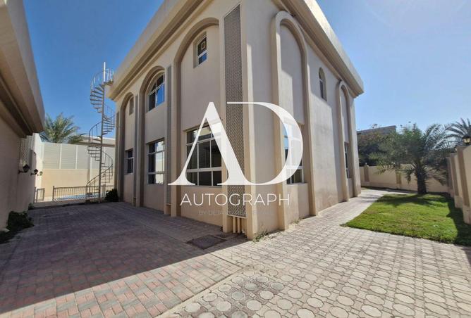 56946849 - Property Image 3