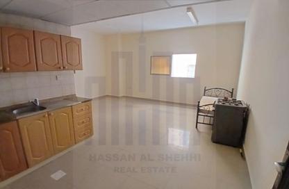 Apartment - Studio - 1 Bathroom for rent in Fire Station Road - Muwaileh - Sharjah