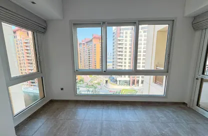Apartment - 2 Bedrooms - 3 Bathrooms for rent in Marina Residences 6 - Marina Residences - Palm Jumeirah - Dubai