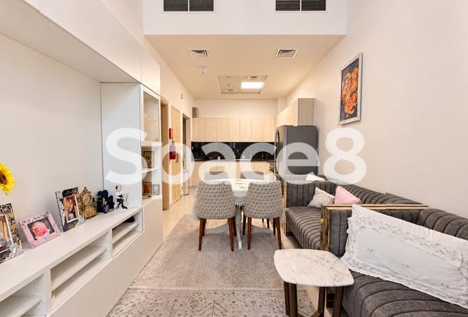 Spacious 1BR | Big terrace | Fully furnished