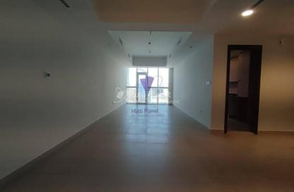 Apartment - 3 Bedrooms - 4 Bathrooms for rent in Corniche Road - Abu Dhabi
