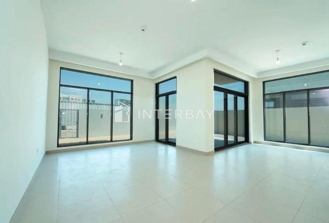 76585016 - Property Image 2